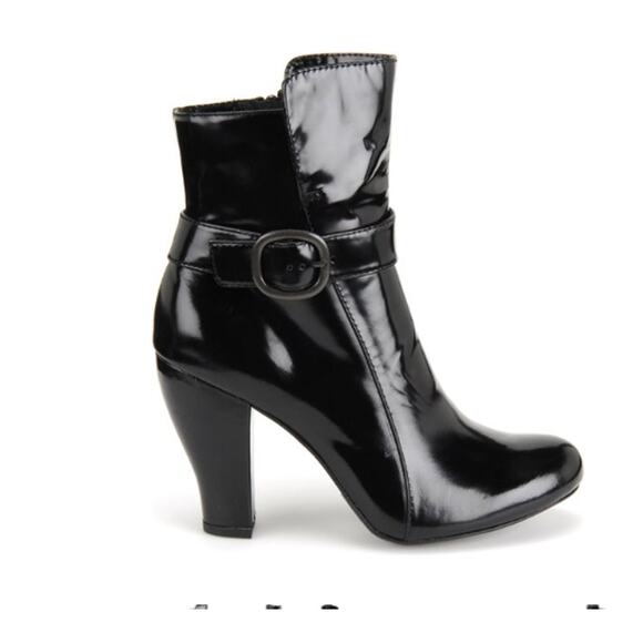 Born Crown Emie Tall Ankle Boots Patent Box Calf Leather Boots Black Buckle sz 9 - Picture 1 of 12